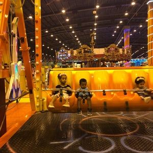 Meet your Posher, Ayan